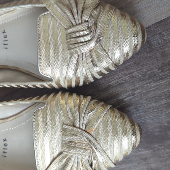 Nwot Anne Klein Gold Women's Flats - Picture 11 of 11